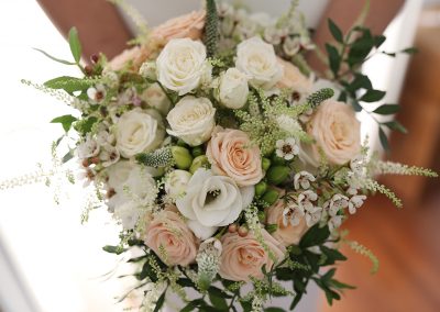 bouquet_branco_rosa_verde_salmao3